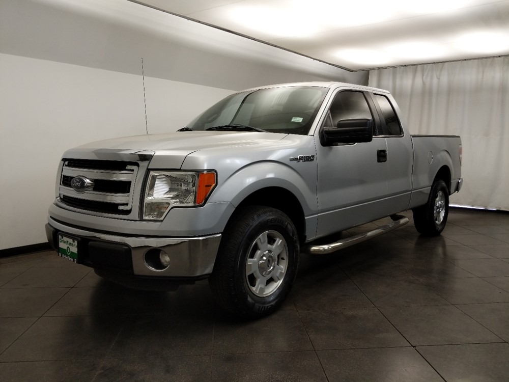 2014 Ford F-150 - Driver Front Bumper