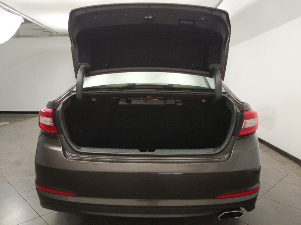 2017 Hyundai Sonata - Trunk