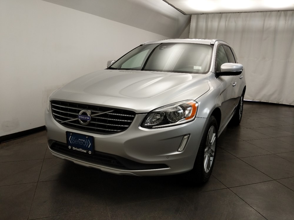 2017 Volvo XC60 - Driver Front Hood