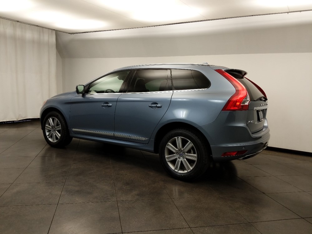 2017 Volvo XC60 - Driver Rear Side