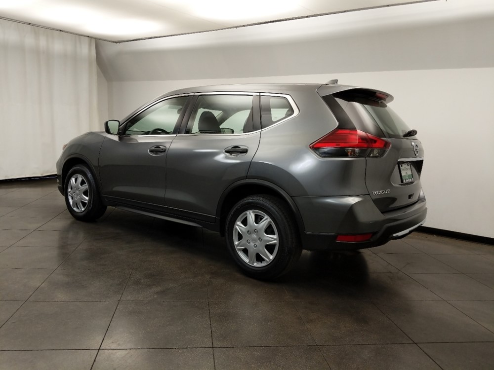 2017 Nissan Rogue - Driver Rear Side