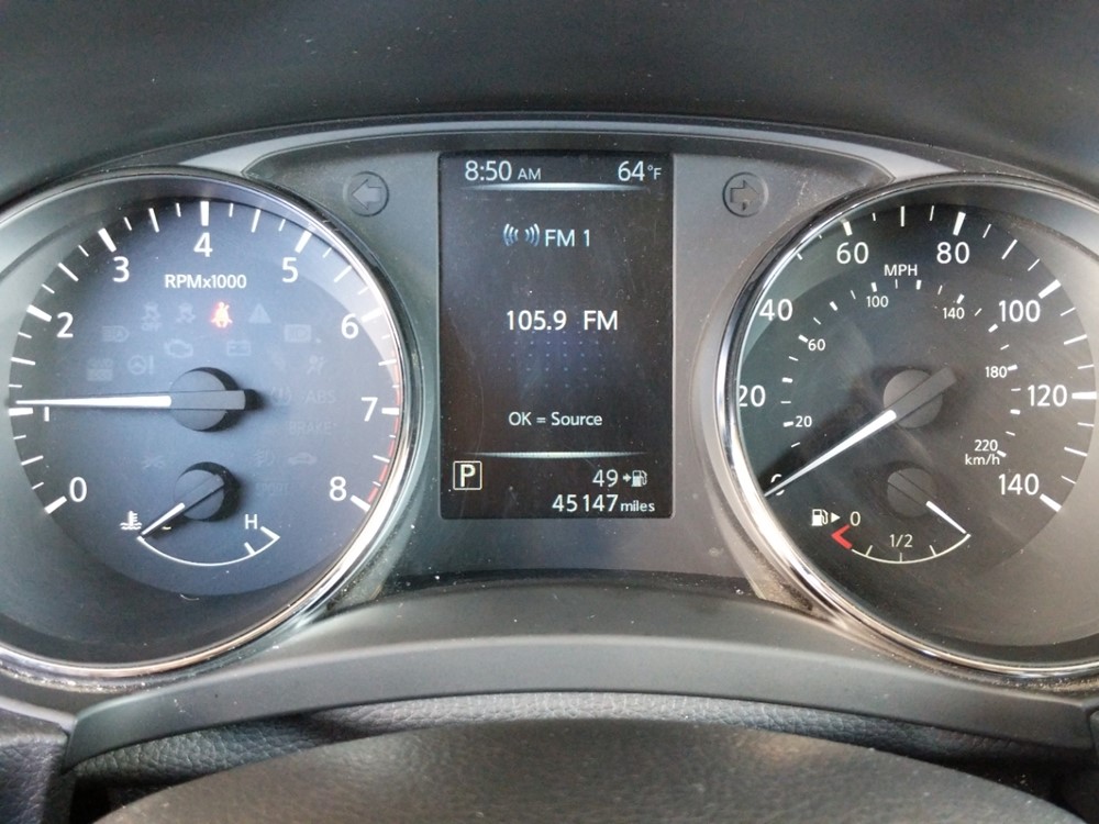 2017 Nissan Rogue - Odometer Close Up