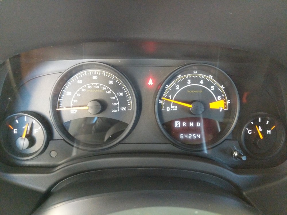 2016 Jeep Compass - Odometer Close Up