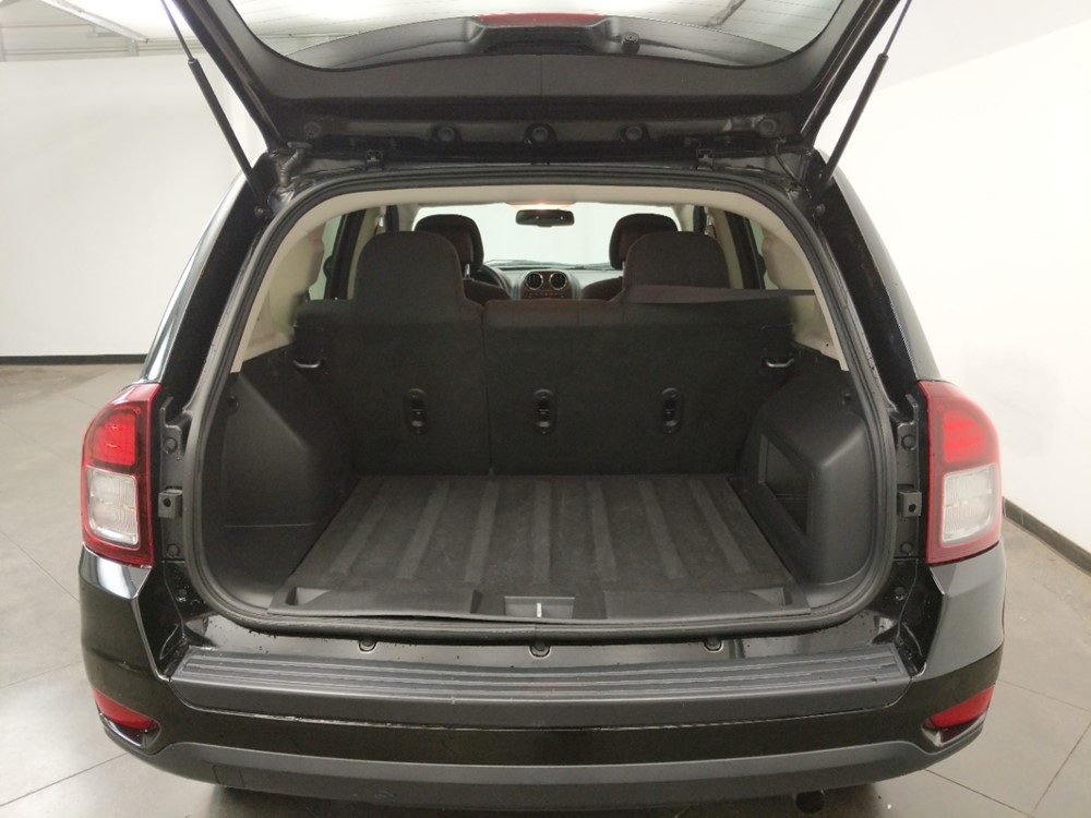 2016 Jeep Compass - Trunk