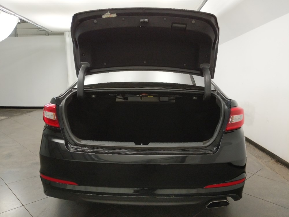 2017 Hyundai Sonata - Trunk