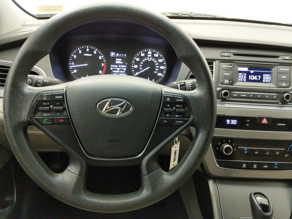 2017 Hyundai Sonata - Driver Dash