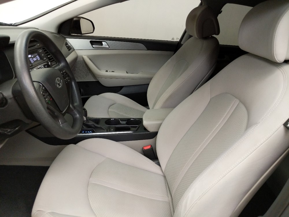 2017 Hyundai Sonata - Driver Front Seat