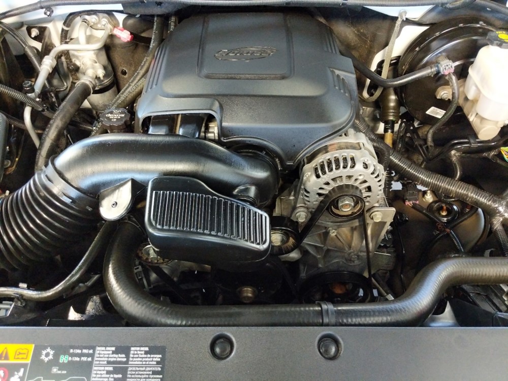 2013 Chevrolet Silverado 1500 - Engine
