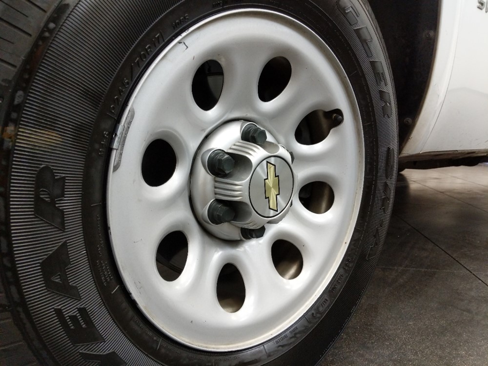 2013 Chevrolet Silverado 1500 - Wheel