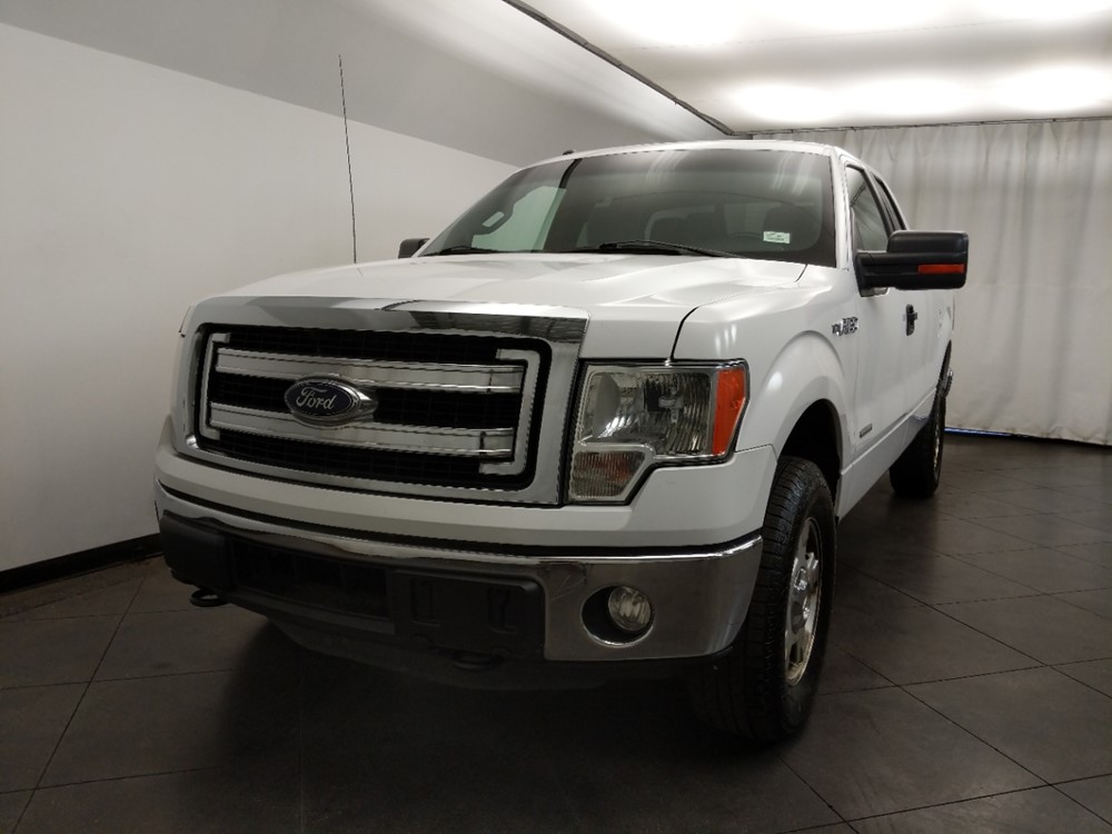 2014 Ford F-150 - Driver Front Hood