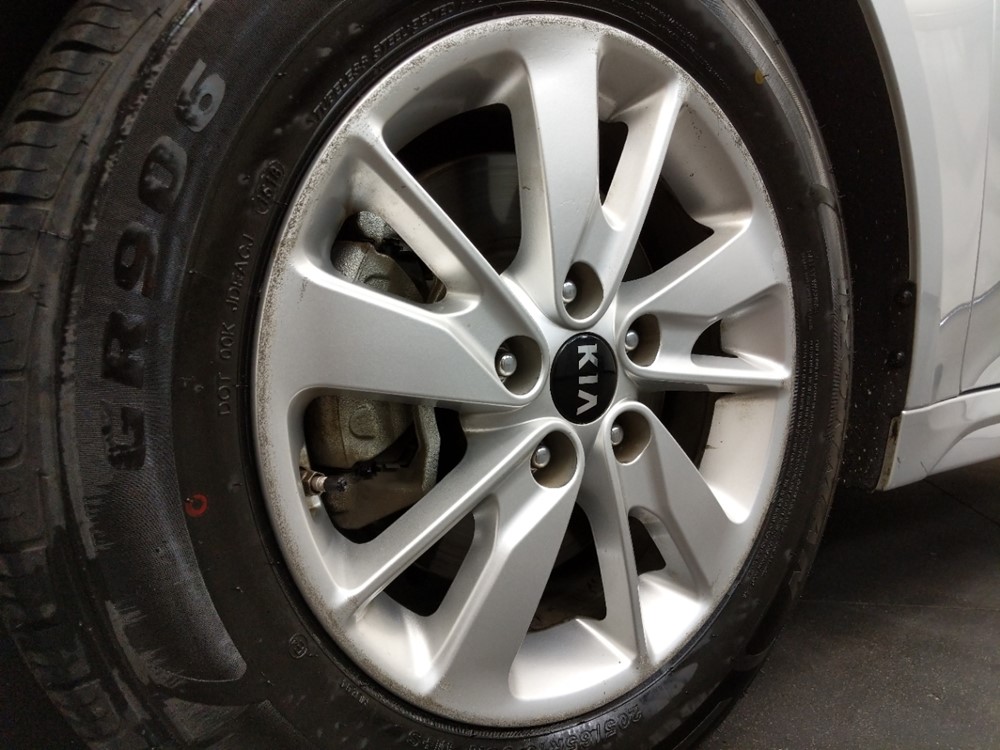 2018 Kia Optima - Wheel