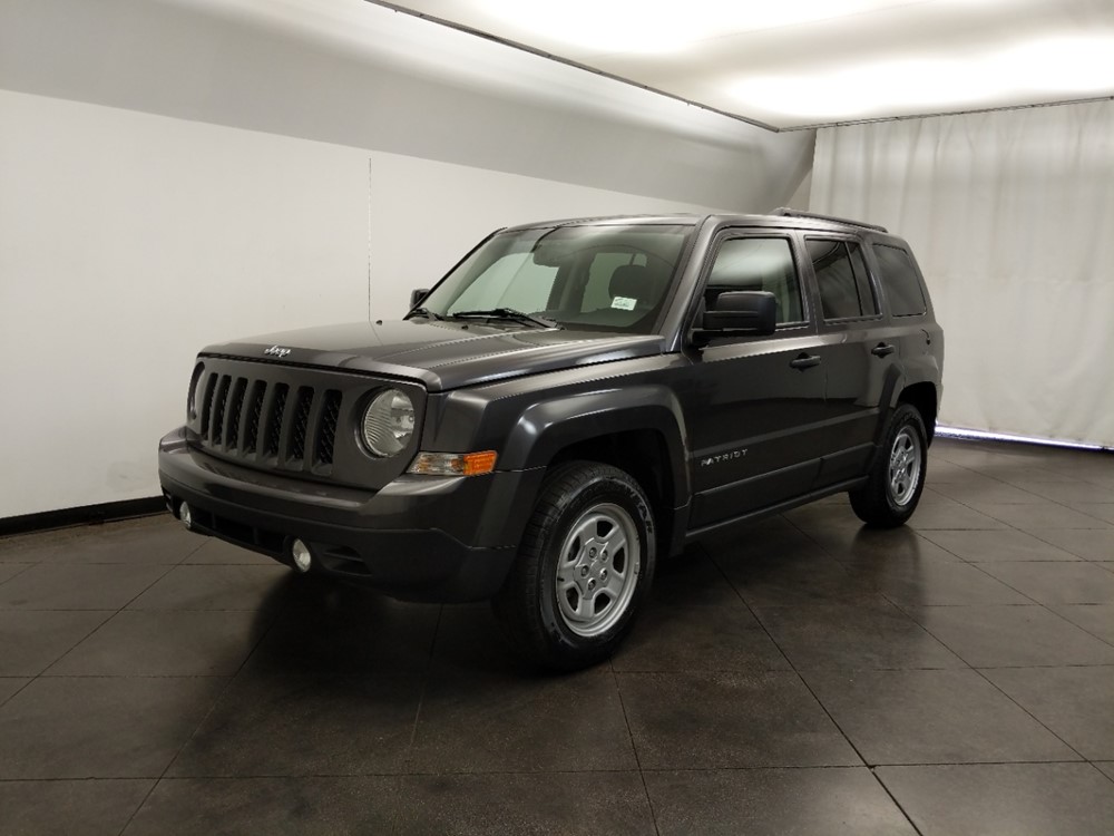 Driver Front Bumper Used 2017 Jeep Patriot Driver Front Bumper