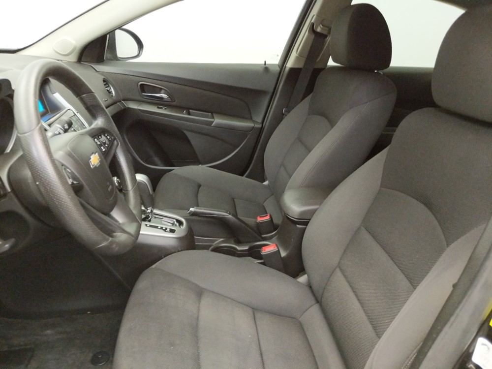 2016 Chevrolet Cruze - Driver Front Seat