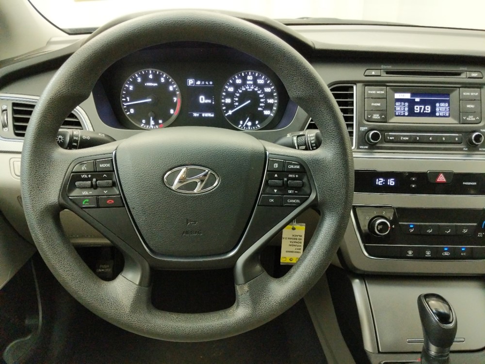2017 Hyundai Sonata - Driver Dash