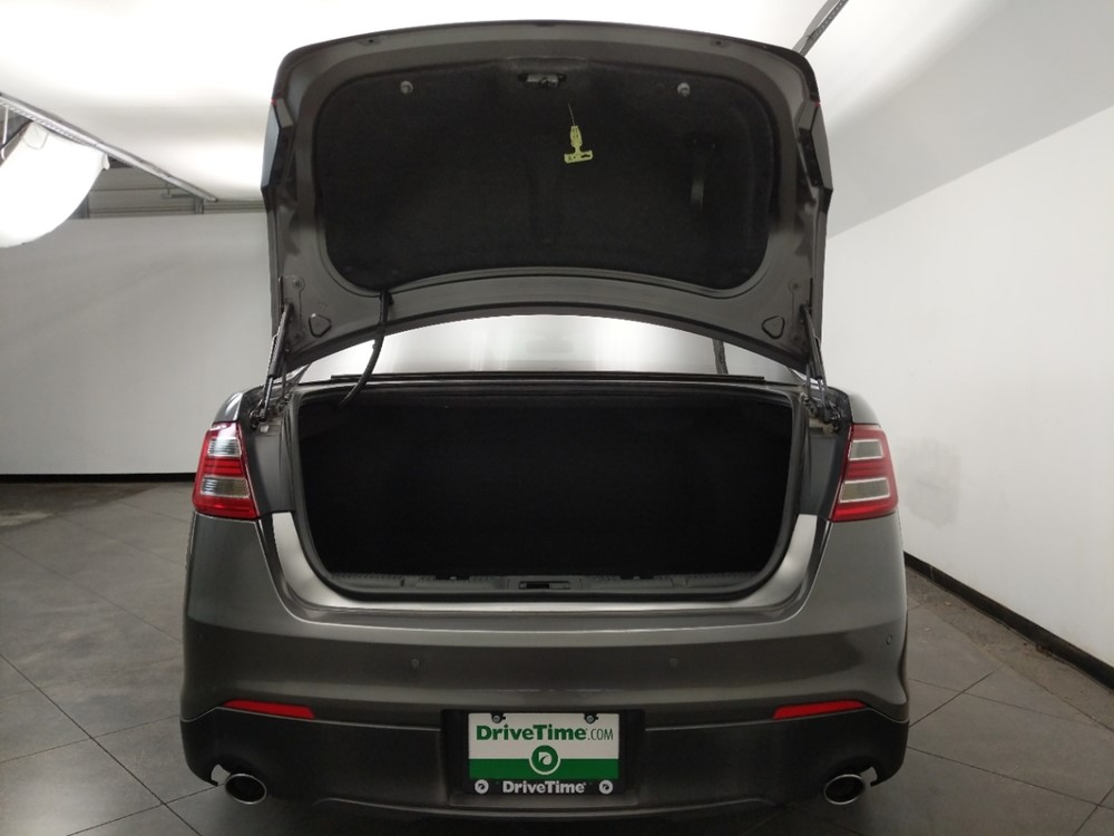2013 Ford Taurus - Trunk