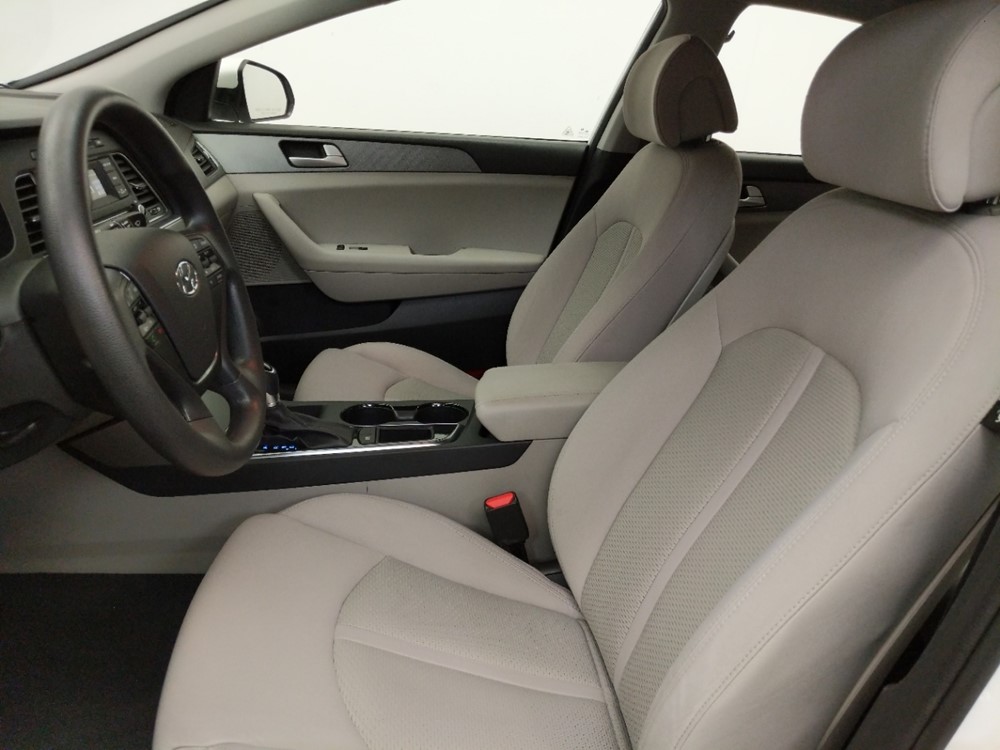 2017 Hyundai Sonata - Driver Front Seat