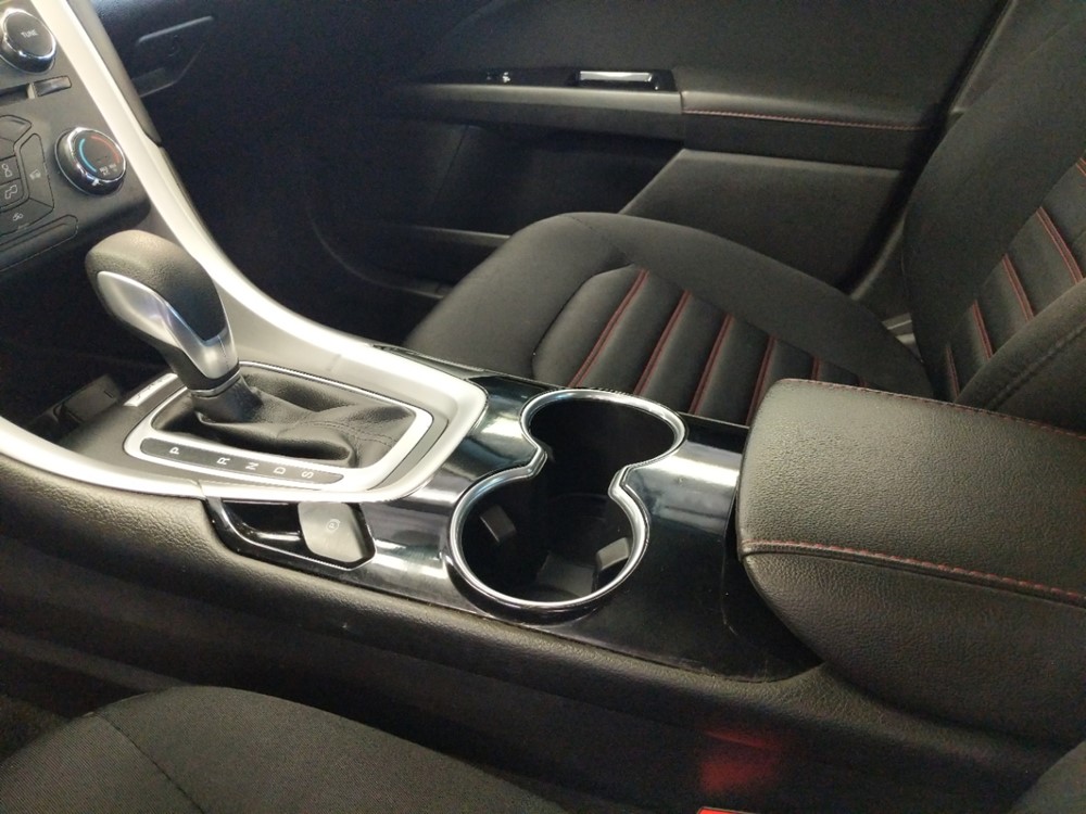 2015 Ford Fusion - Center Console/Cup Holders