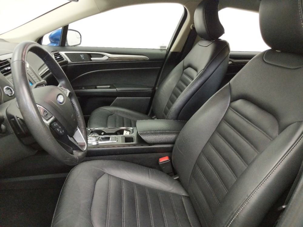 2017 Ford Fusion - Driver Front Seat