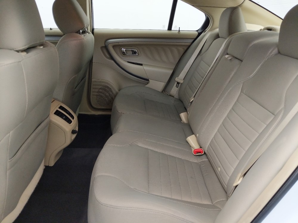 2015 Ford Taurus - Driver Rear Seat