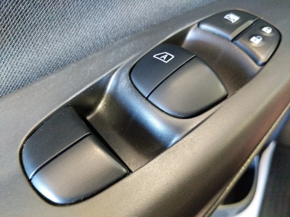 2018 Nissan Sentra - Driver Power Windows/Lock Control