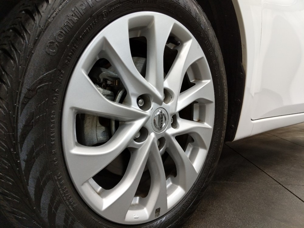 2018 Nissan Sentra - Wheel