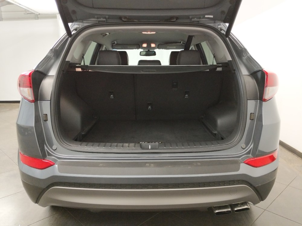 2016 Hyundai Tucson - Trunk