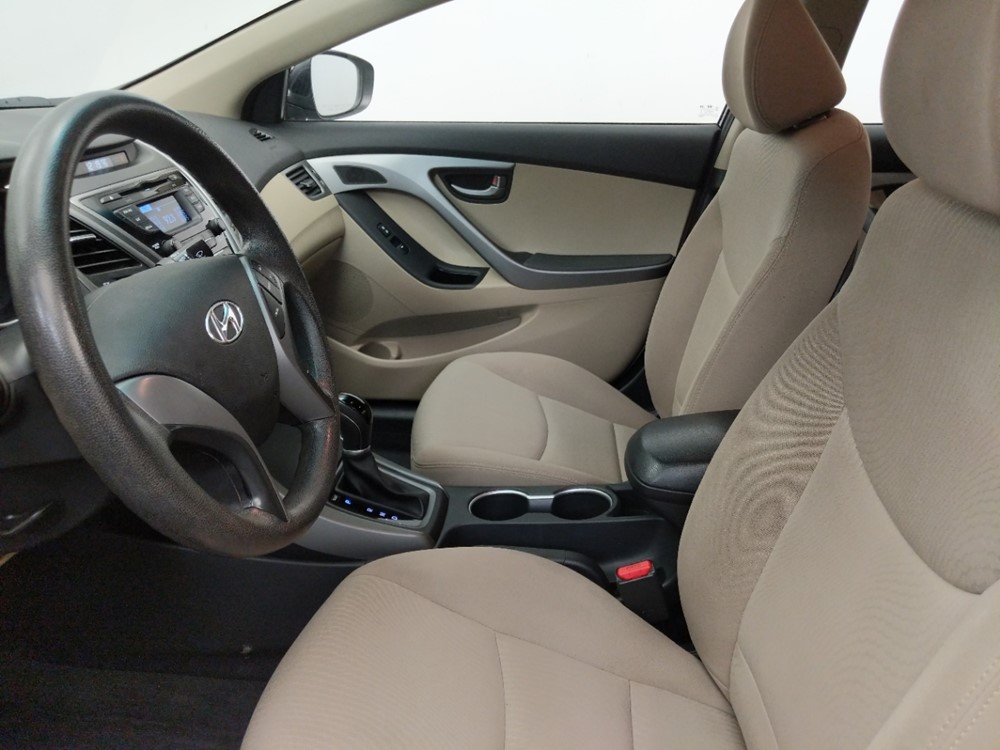 2016 Hyundai Elantra - Driver Front Seat