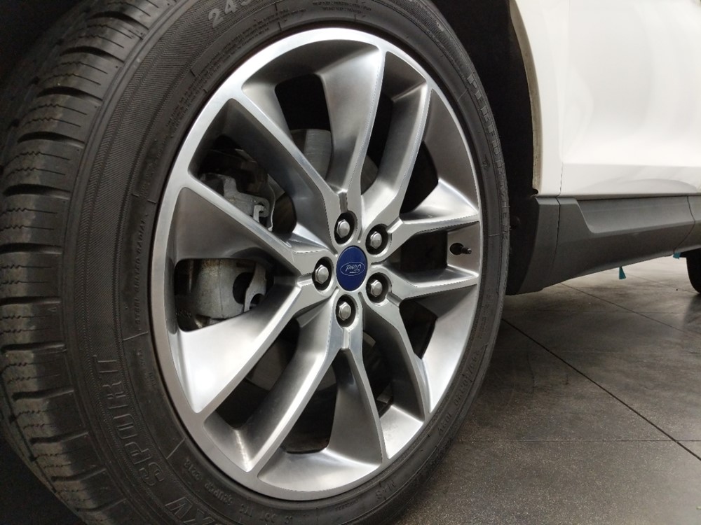 2015 Ford Edge - Wheel