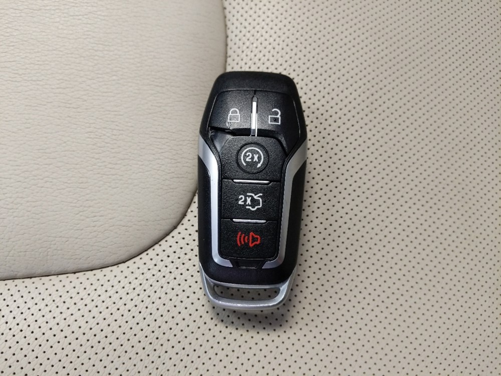 2015 Ford Edge - Keys