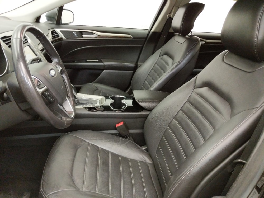 2014 Ford Fusion - Driver Front Seat
