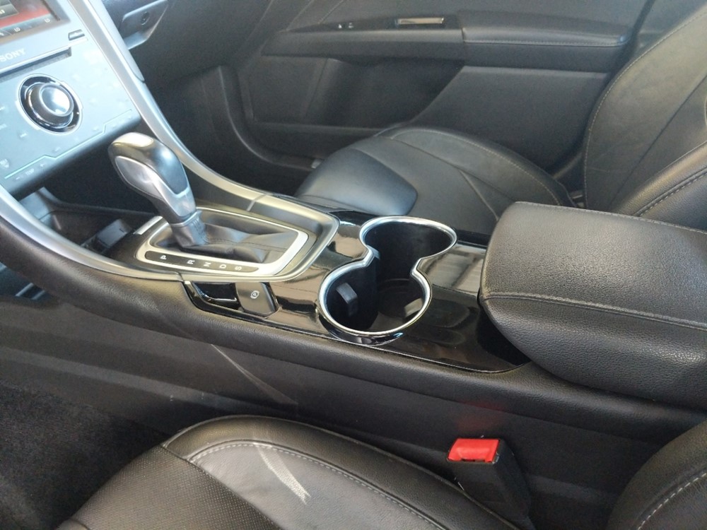 2014 Ford Fusion - Center Console/Cup Holders