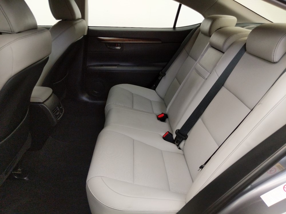 2016 Lexus ES 350 - Driver Rear Seat