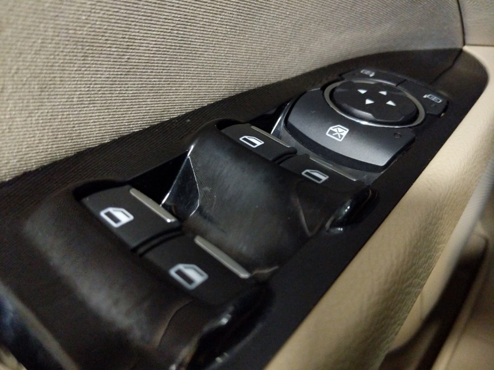 2016 Ford Fusion - Driver Power Windows/Lock Control