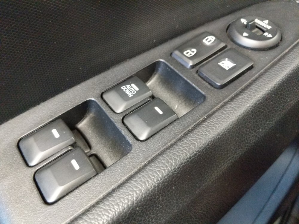 2016 Kia Sportage - Driver Power Windows/Lock Control
