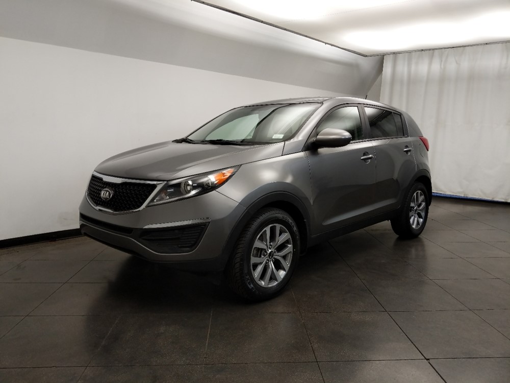 2016 Kia Sportage - Driver Front Bumper