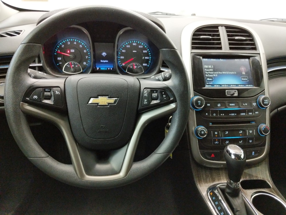 2015 Chevrolet Malibu - Driver Dash