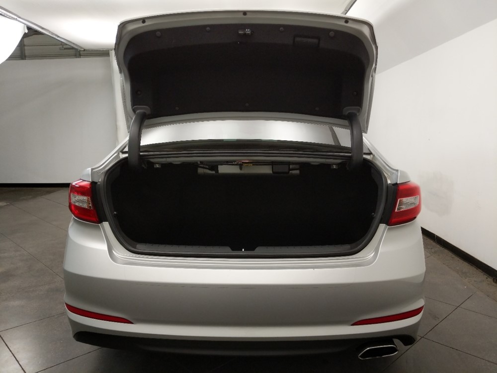 2015 Hyundai Sonata - Trunk