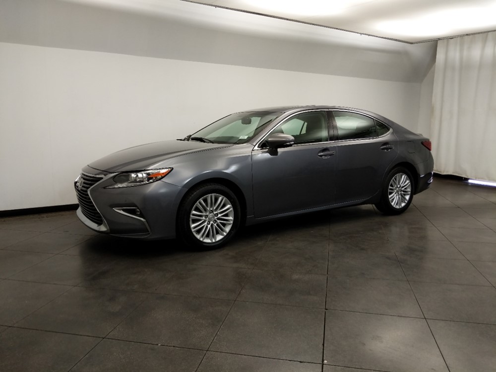 2016 Lexus ES 350 - Driver Front Side