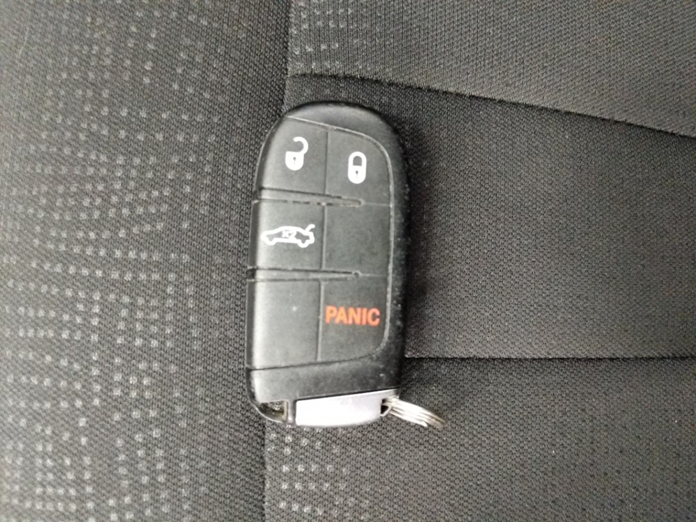 2015 Chrysler 200 - Keys