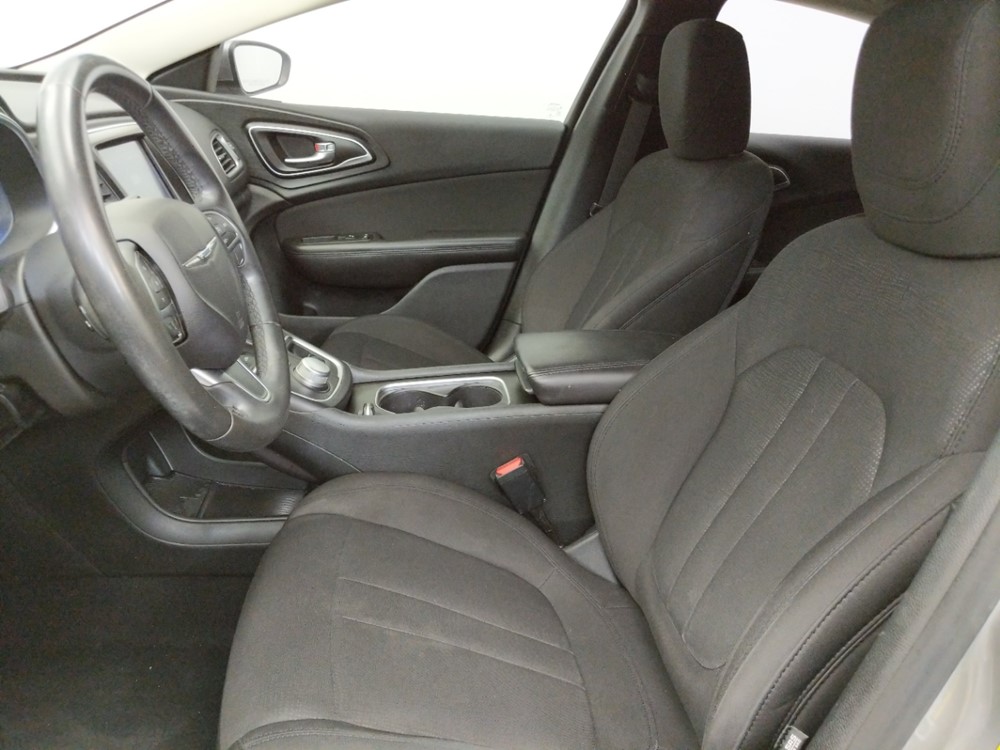 2015 Chrysler 200 - Driver Front Seat