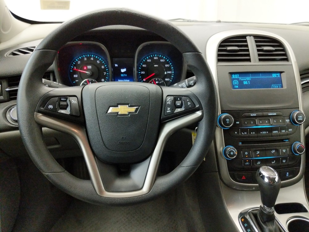 2015 Chevrolet Malibu - Driver Dash