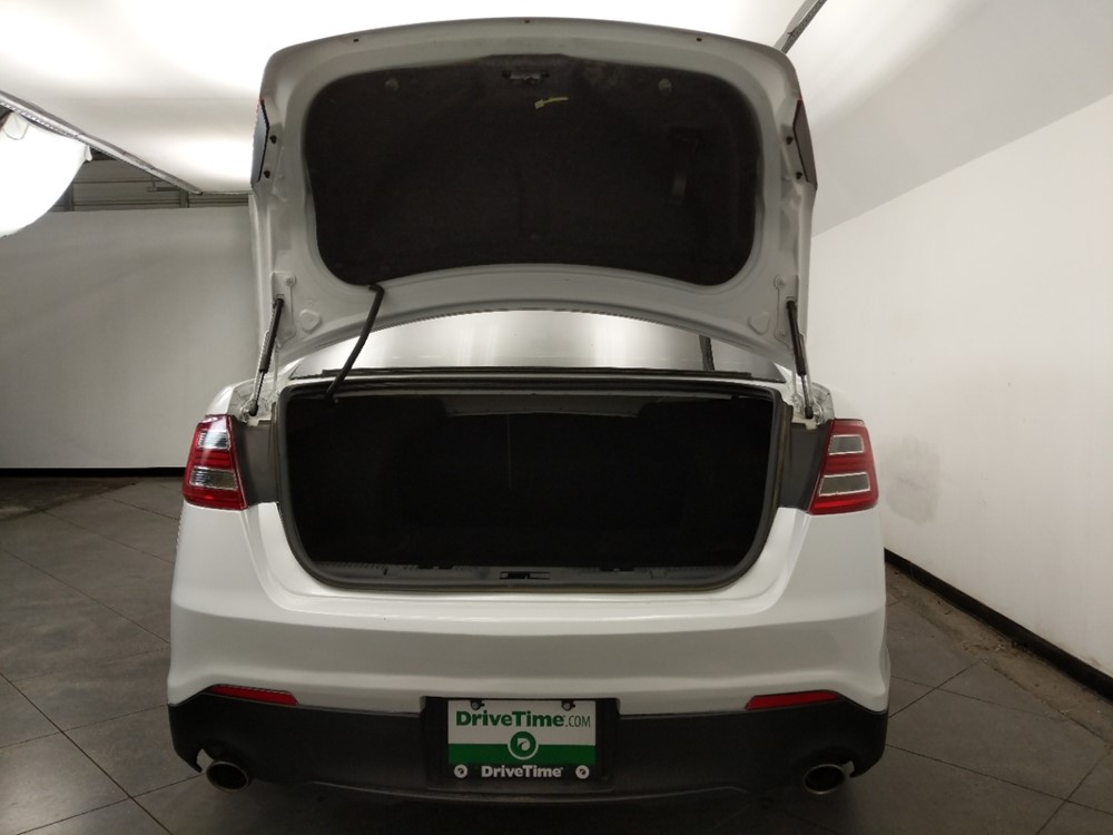 2015 Ford Taurus - Trunk