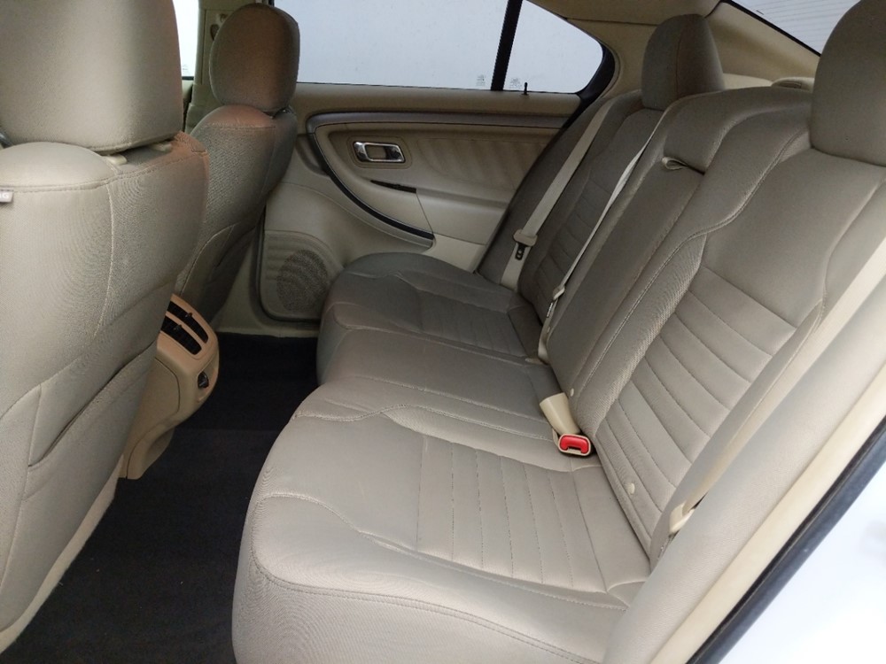 2015 Ford Taurus - Driver Rear Seat