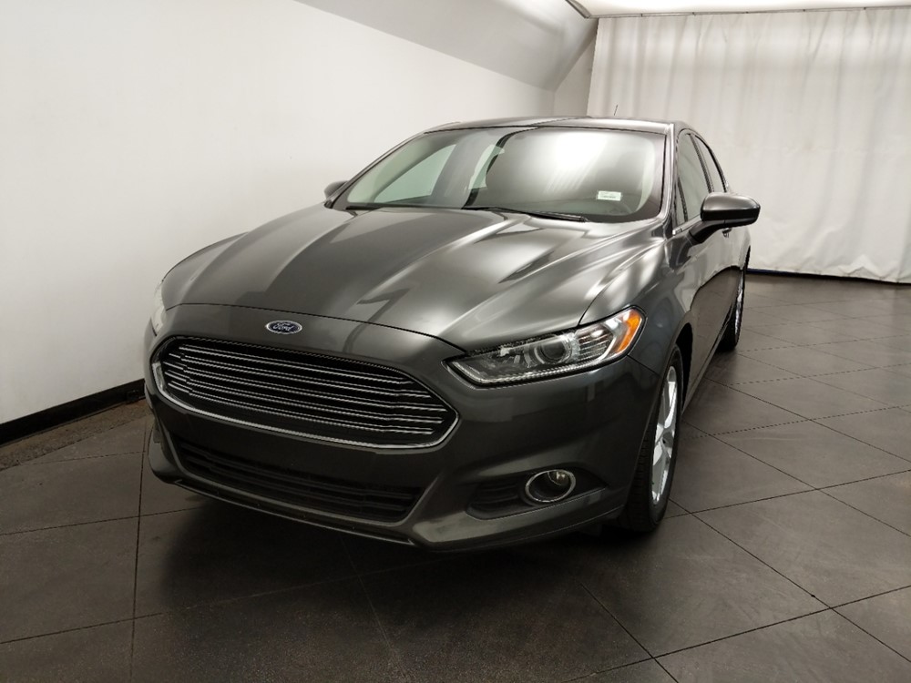 2016 Ford Fusion - Driver Front Hood