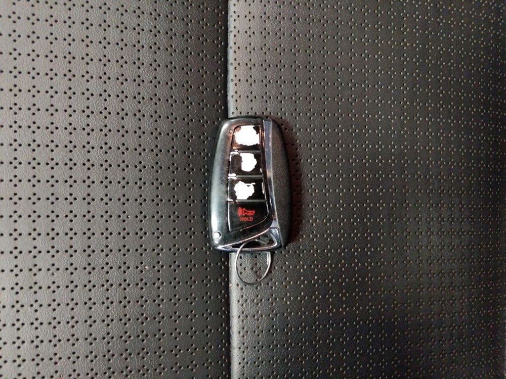 2013 Hyundai Santa Fe - Keys