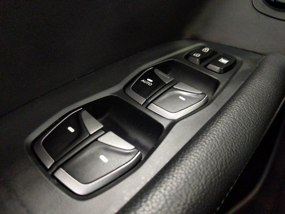 2013 Hyundai Santa Fe - Driver Power Windows/Lock Control
