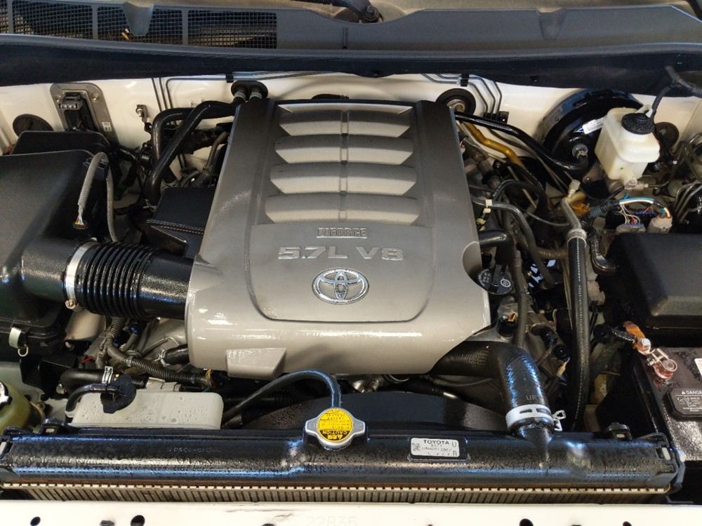 2008 Toyota Tundra - Engine