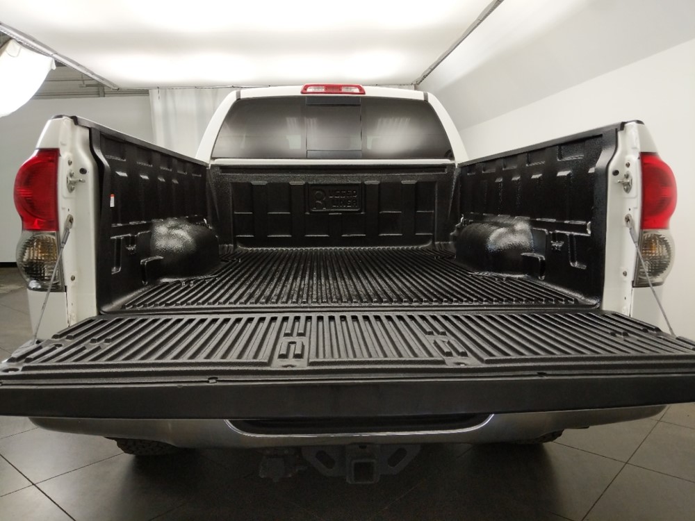 2008 Toyota Tundra - Trunk