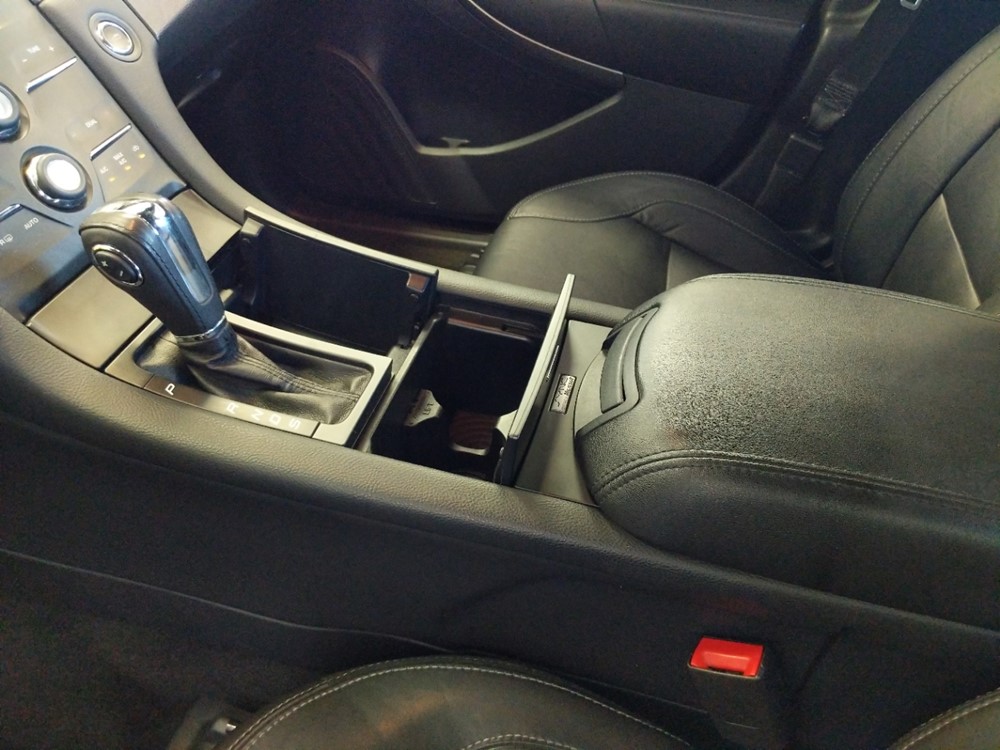 2014 Ford Taurus - Center Console/Cup Holders