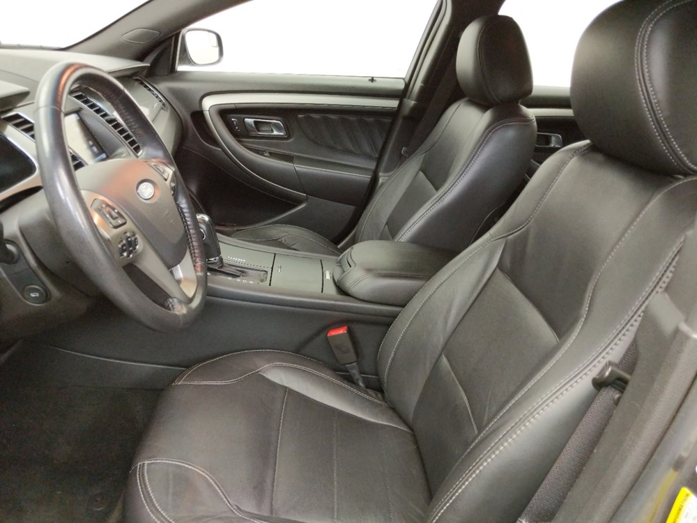 2014 Ford Taurus - Driver Front Seat